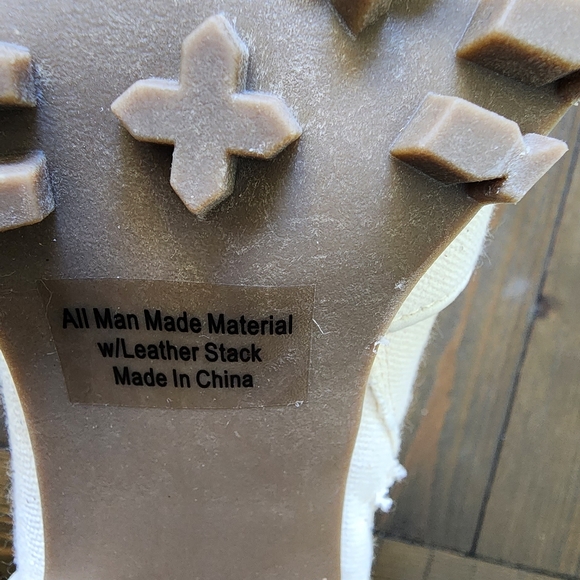 DV DOLCE VITA Ayleen Heeled Lug Sole Combat Boots Size 5 1/2 NWOT - Picture 10 of 12